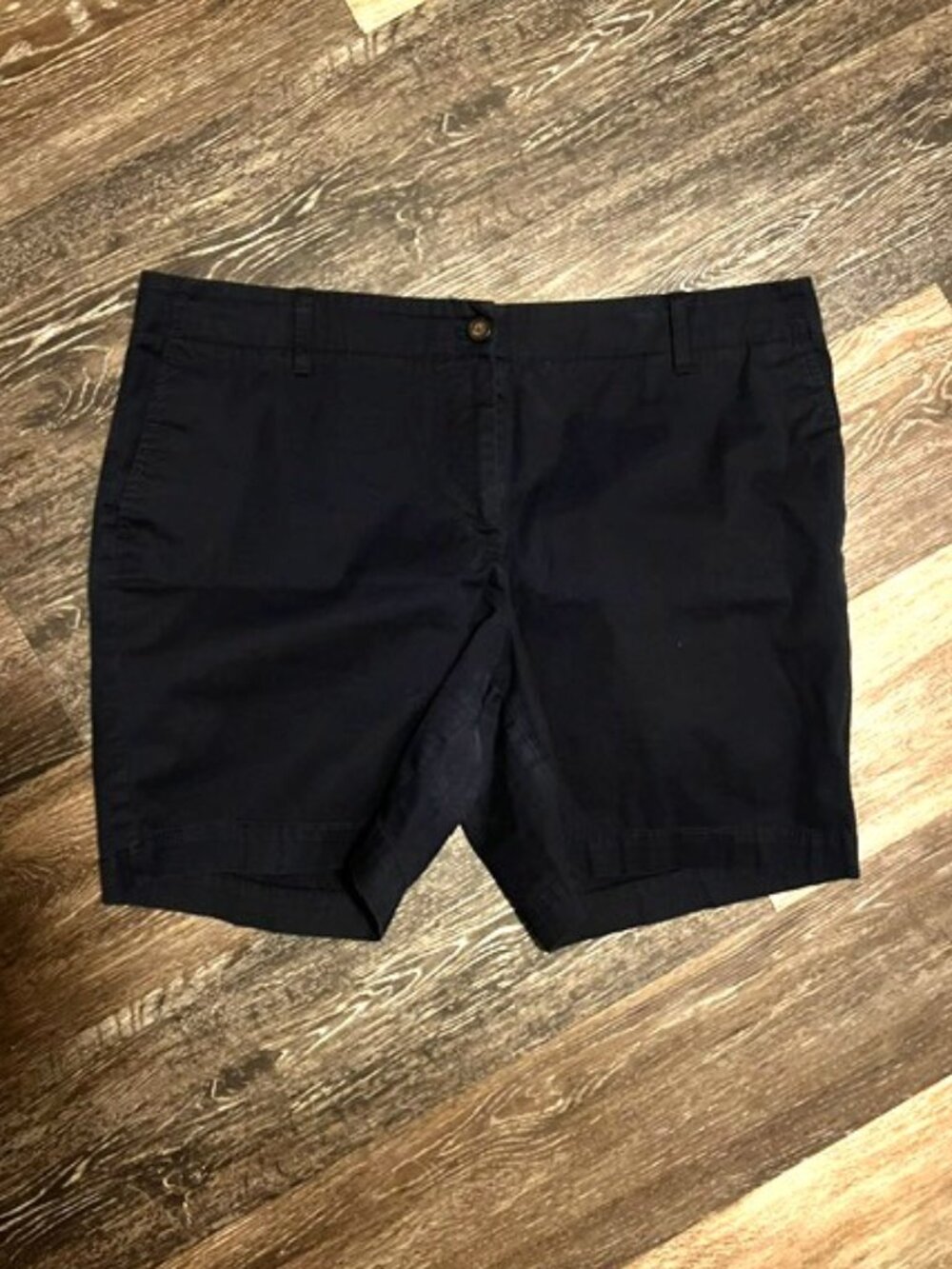Women's Talbots Chino Shorts, Size 16, Front Zip & Pockets, Navy Blue Great Con!
